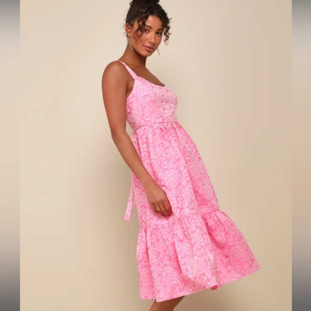 NWT Lulus Midi Dress - Picture 4 of 5